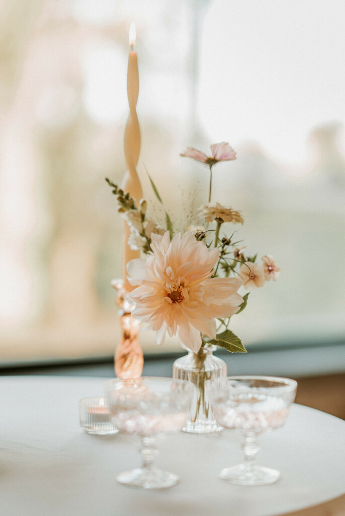 décoration table mariage pastel